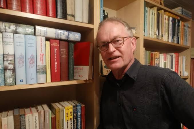 Toon Kortooms, de streekromanschrijver uit Deurne maar opgegroeid in Griendtsveen is onlosmakelijk verbonden met de Peel.