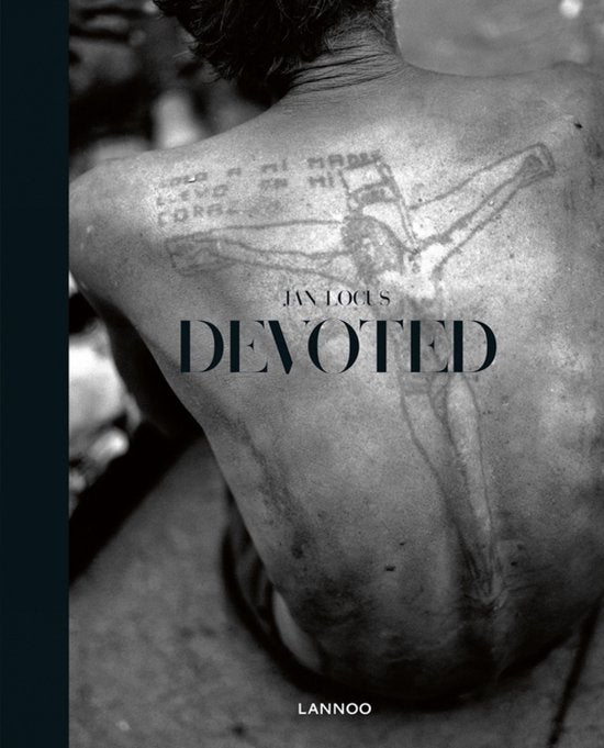 Devoted — boekomslag