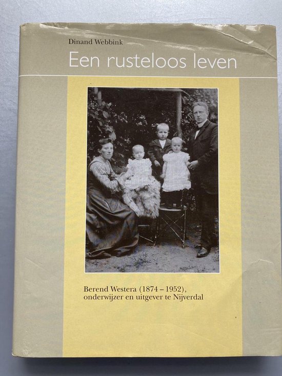 Een rusteloos leven — boekomslag