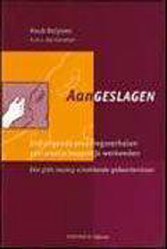 Aangeslagen — boekomslag