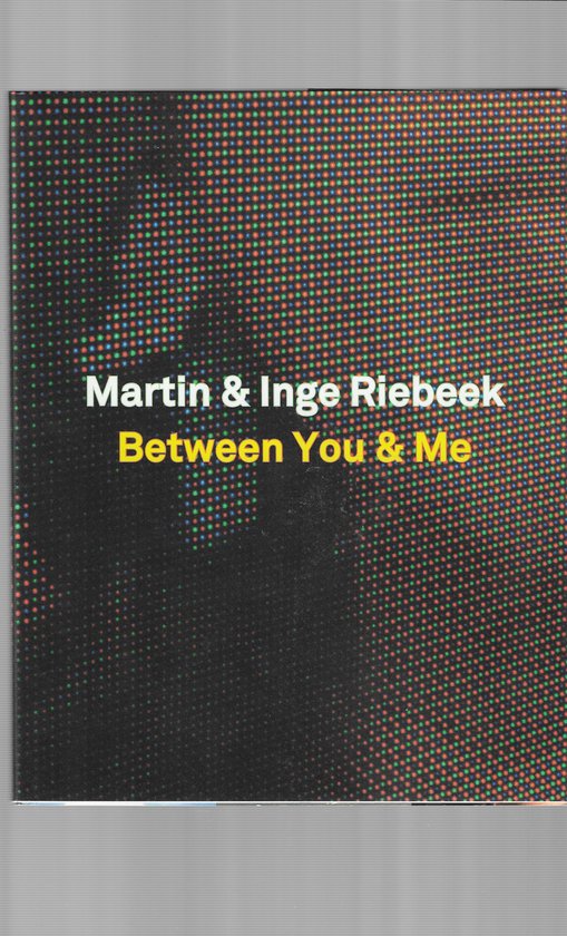 Between you and me — boekomslag